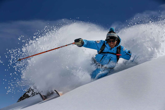 freeride_ski_kaprun_tiefschneekurs_michi_hartweger_kitzsteinhorn_02.jpg